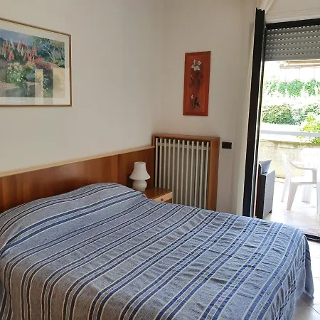 Appartement Lago Residence *